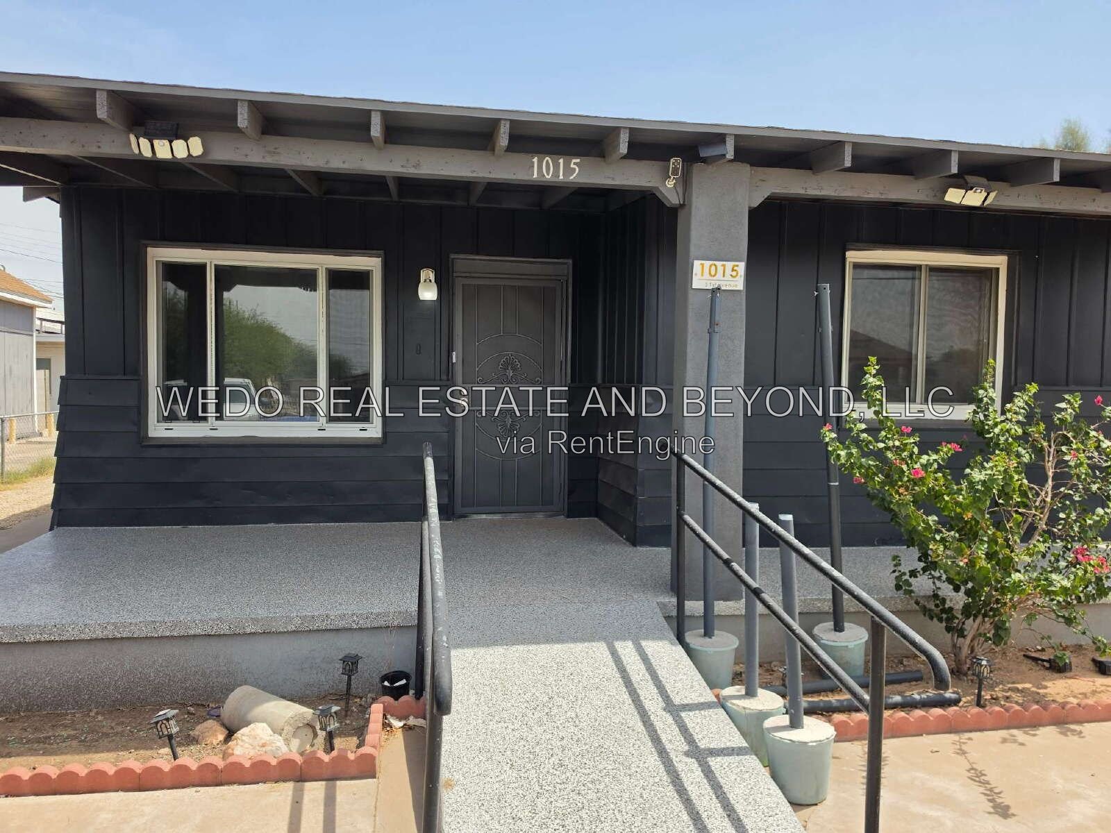 UPDATED 2 BEDROOM, 2 BATH NEAR DOWNTOWN PHOENIX property image
