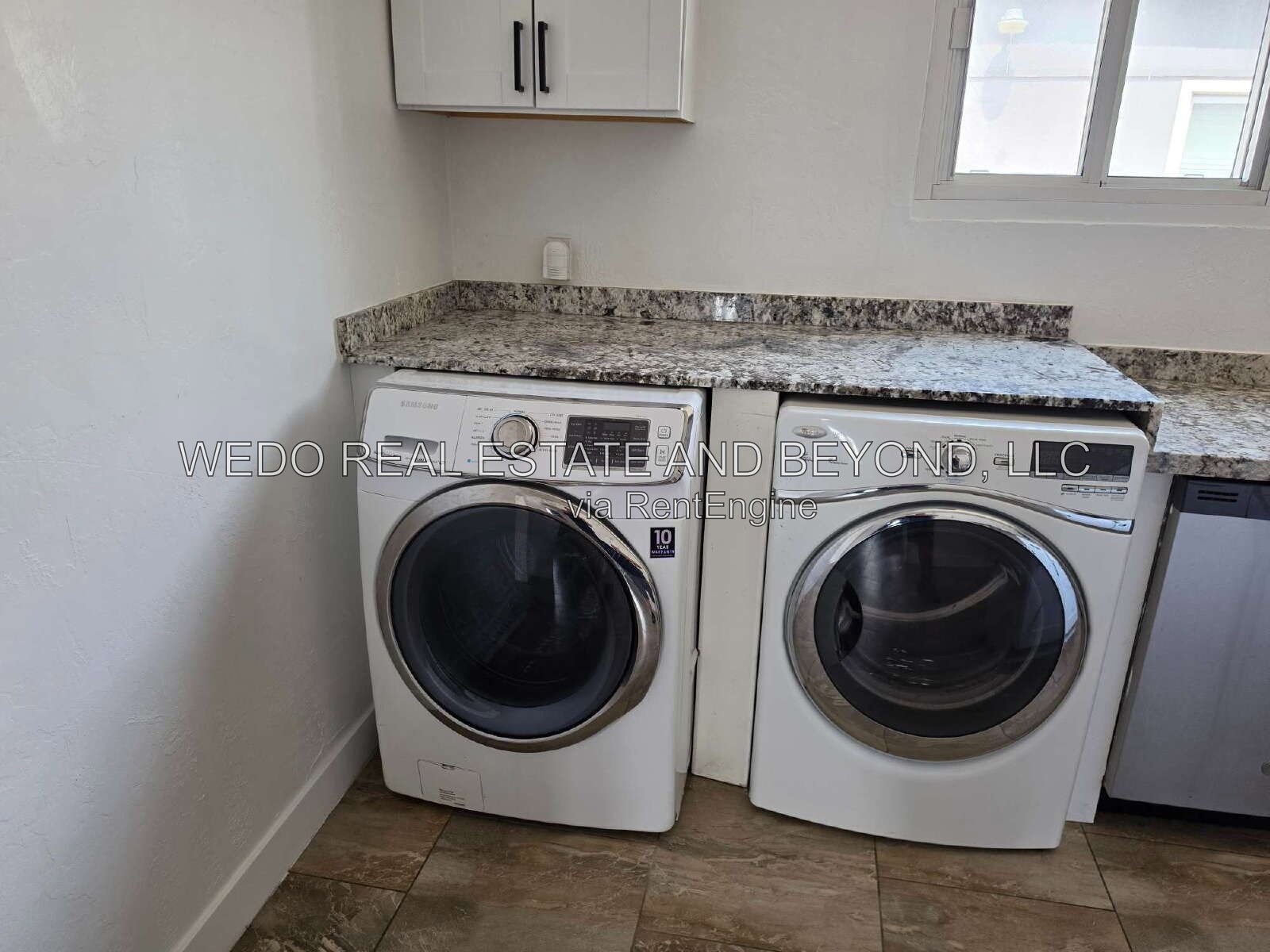 UPDATED 2 BEDROOM, 2 BATH NEAR DOWNTOWN PHOENIX property image