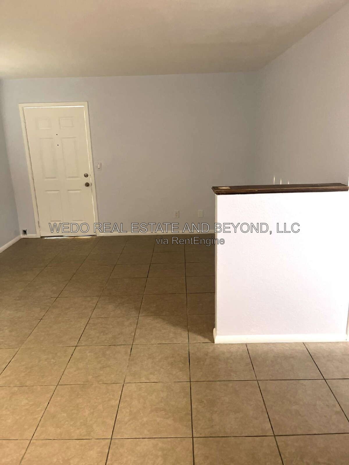 BEAUTIFULLY REMODELED 2-BEDROOM – NEW KITCHEN, QUARTZ COUNTERS & MORE! property image