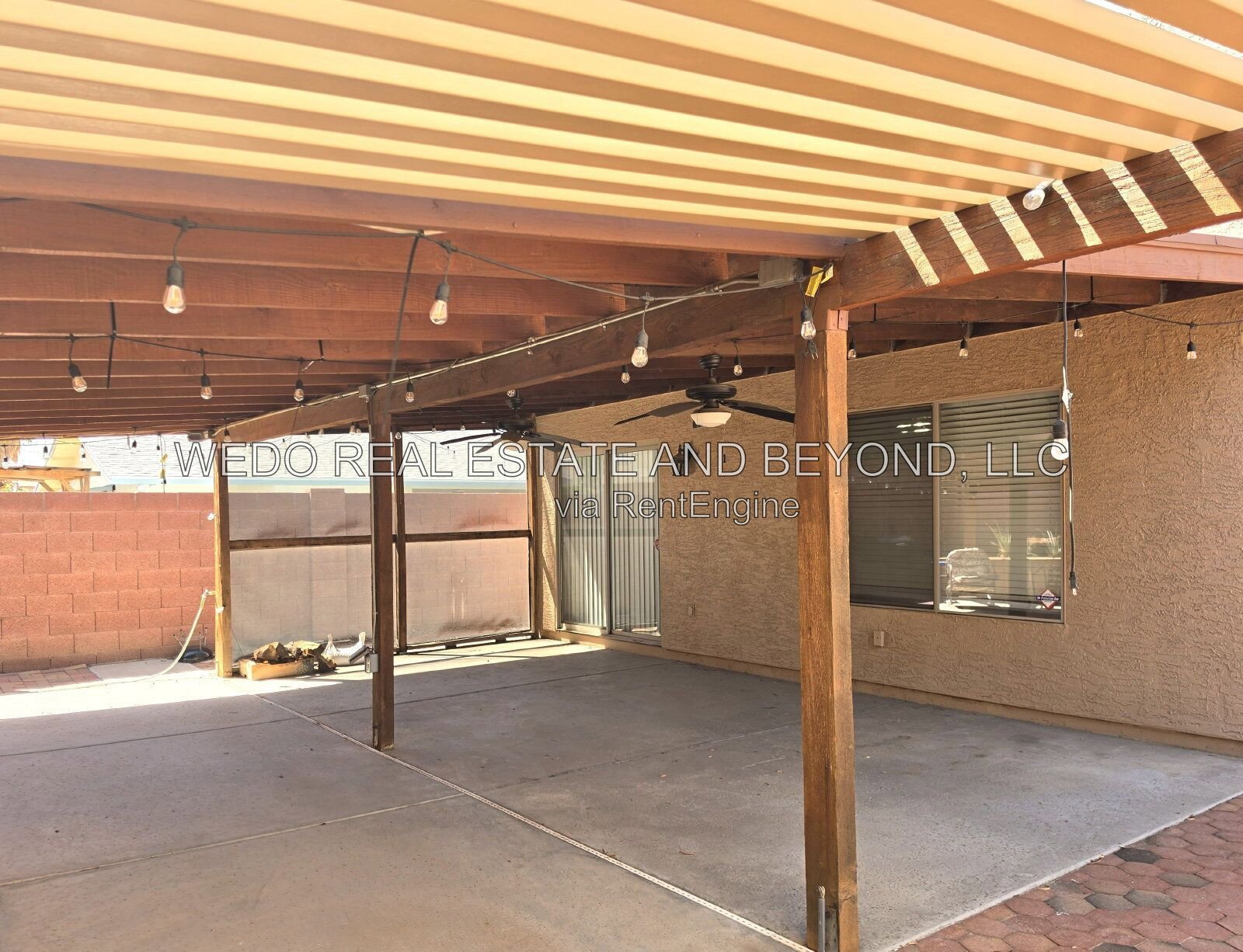 CUL-DE-SAC LIVING WITH A HUGE BACKYARD & SPACIOUS PATIO PARADISE VALLEY SCHOOL DISTRICT property image