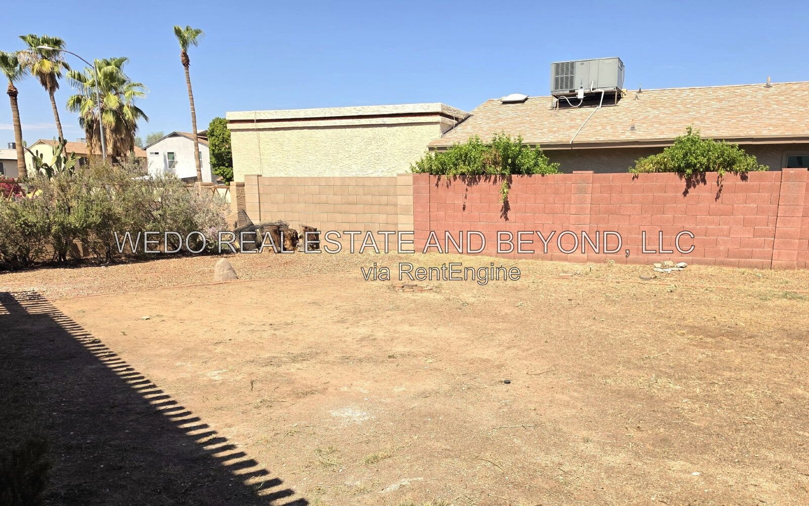 CUL-DE-SAC LIVING WITH A HUGE BACKYARD & SPACIOUS PATIO PARADISE VALLEY SCHOOL DISTRICT property image