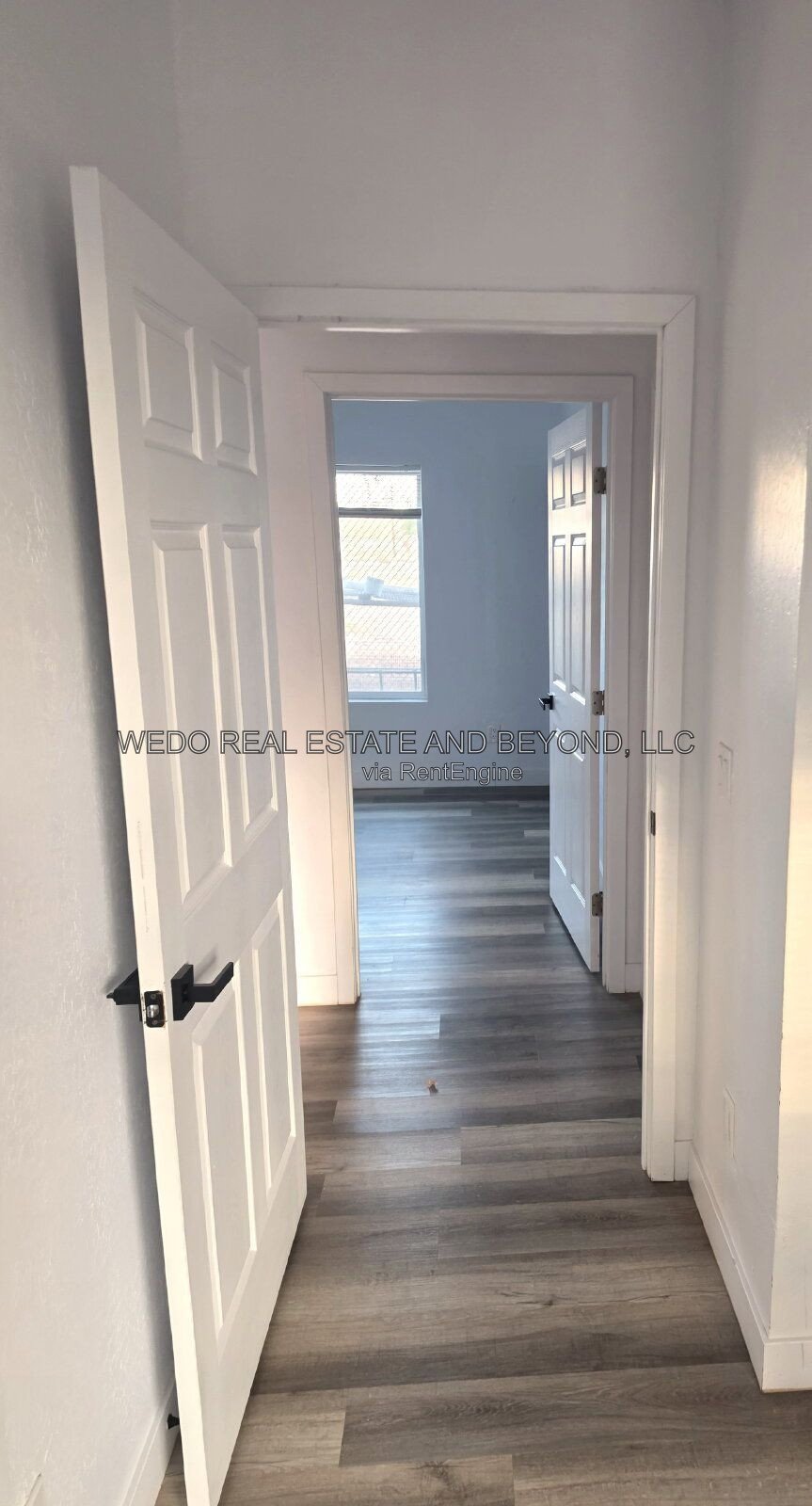 MOVE-IN READY 3 BED / 2 BATH – UPDATED, SPACIOUS & GREAT PHOENIX LOCATION! property image