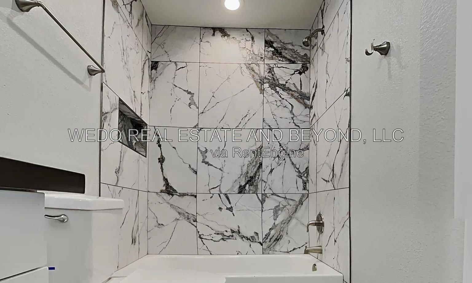Stylishly Updated 2BR/1BA – Single-Level Living at Its Best! $500 MOVE IN SPECIAL ACT TODAY!!!!! property image