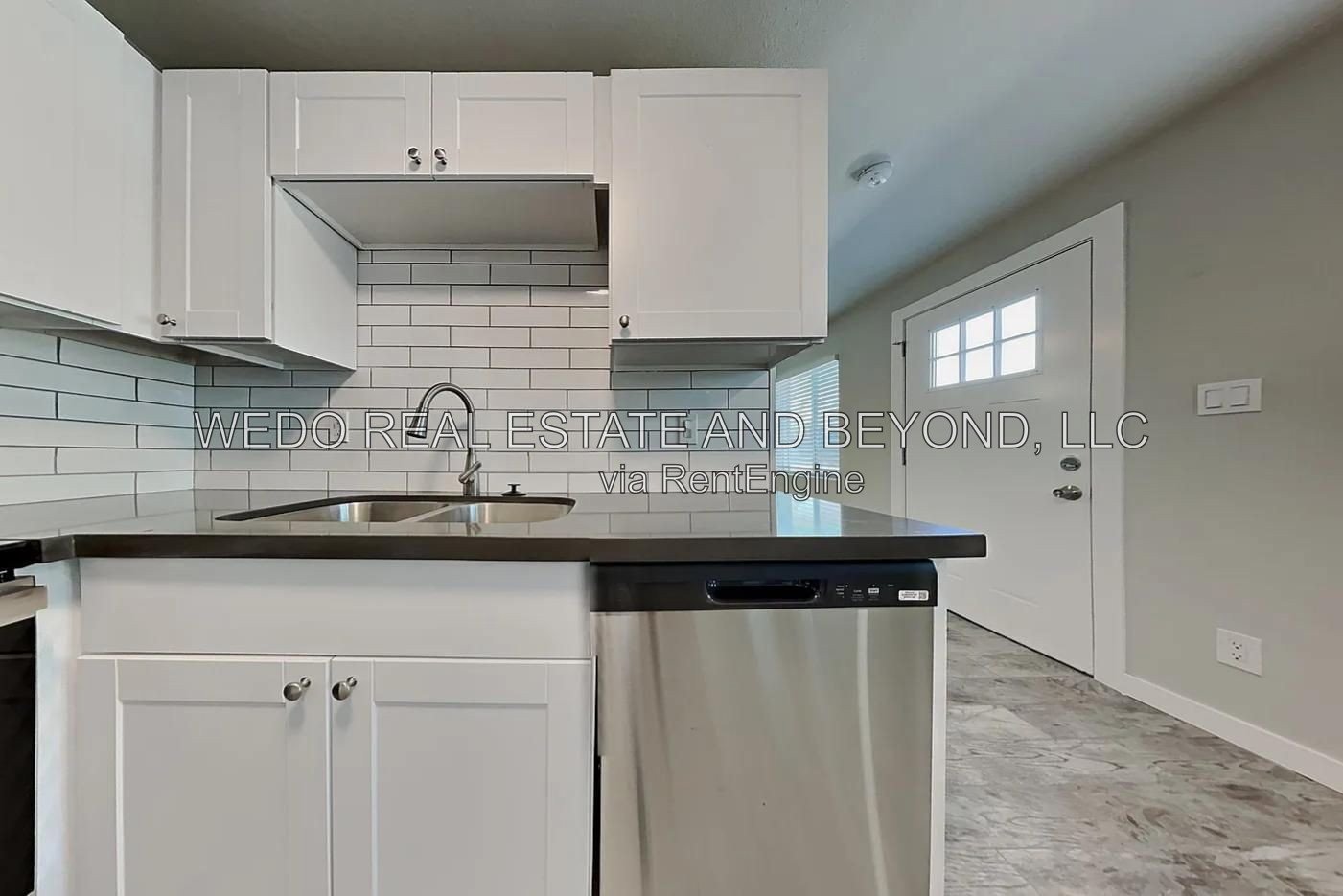 Stylishly Updated 2BR/1BA – Single-Level Living at Its Best! $500 MOVE IN SPECIAL ACT TODAY!!!!! property image