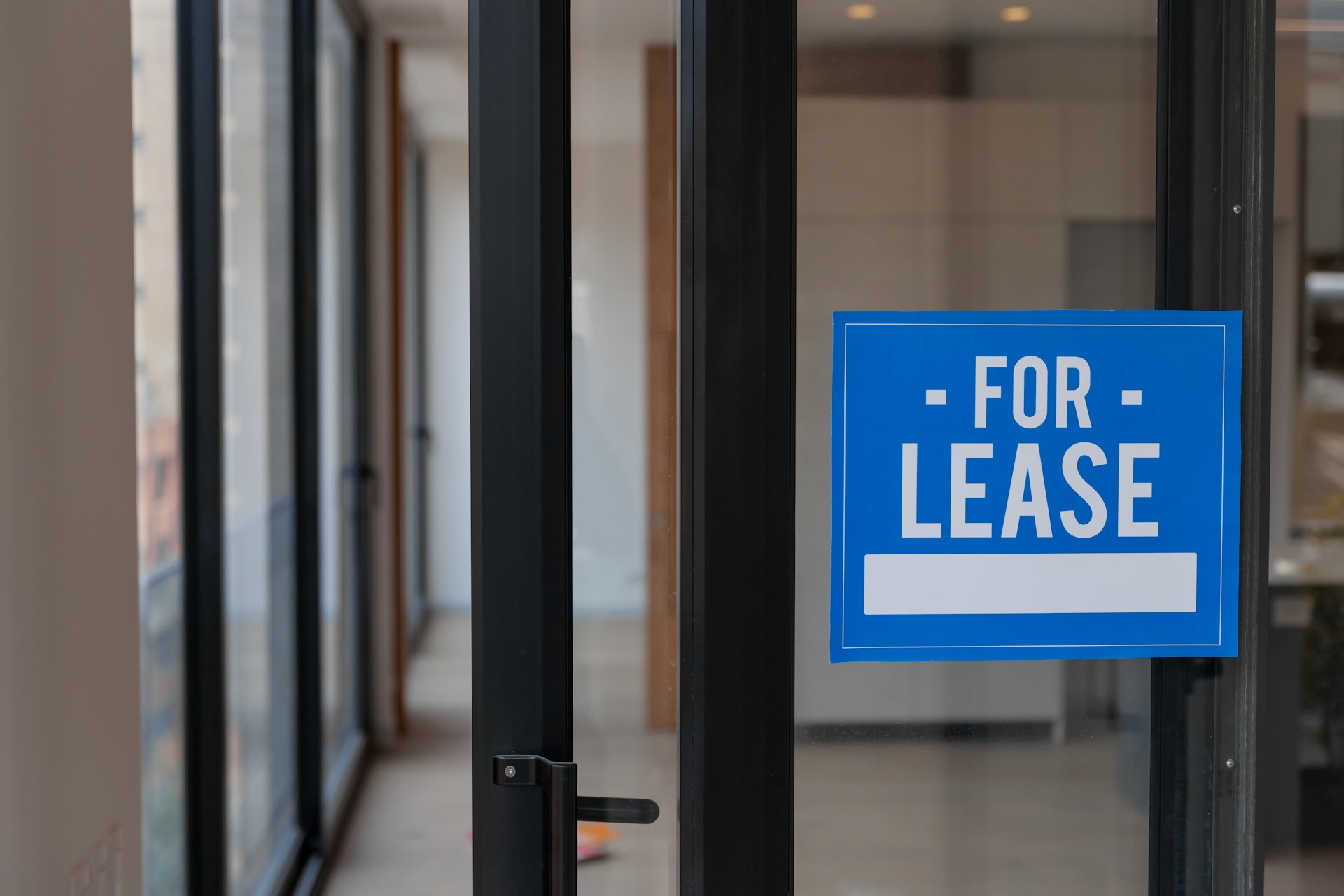 Phoenix Re-Leasing Playbook: Why Leases Go Stale and Fix Them in 14 Days